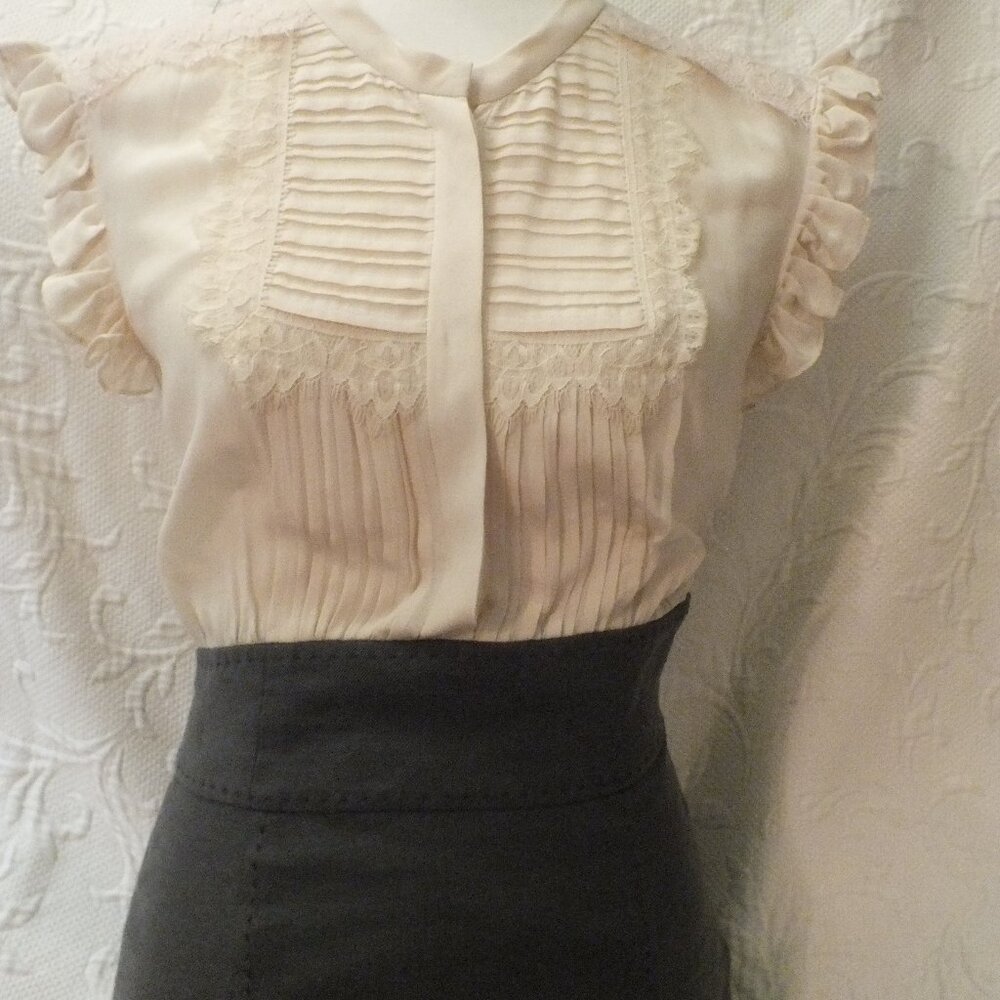 Lace Pleated Crew Neck Knee Length Dress  in Pink and Grey Rebecca Taylor Sz 0